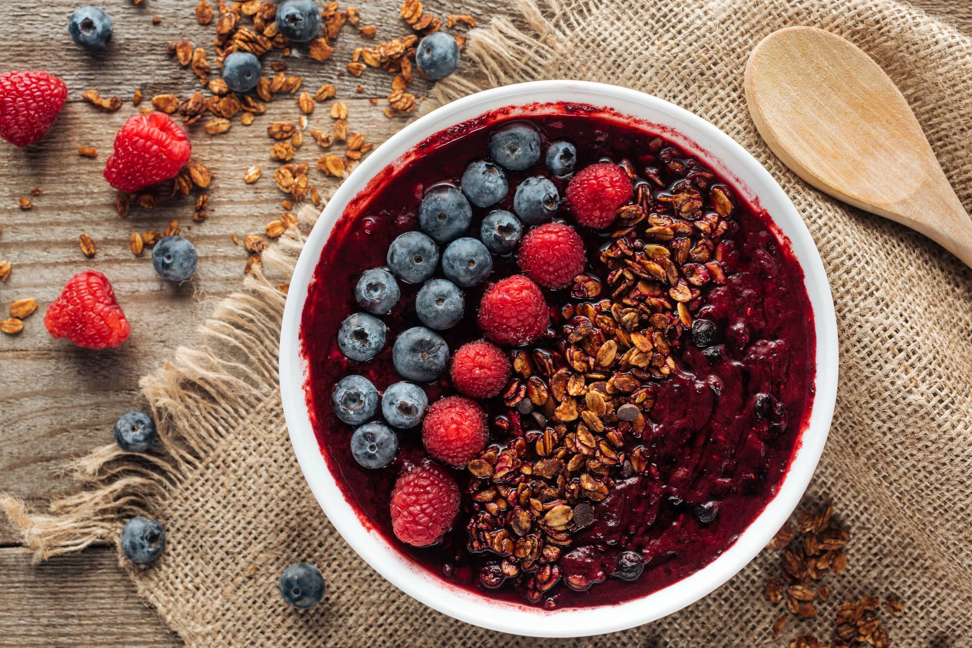 Ovocné smoothie bowls